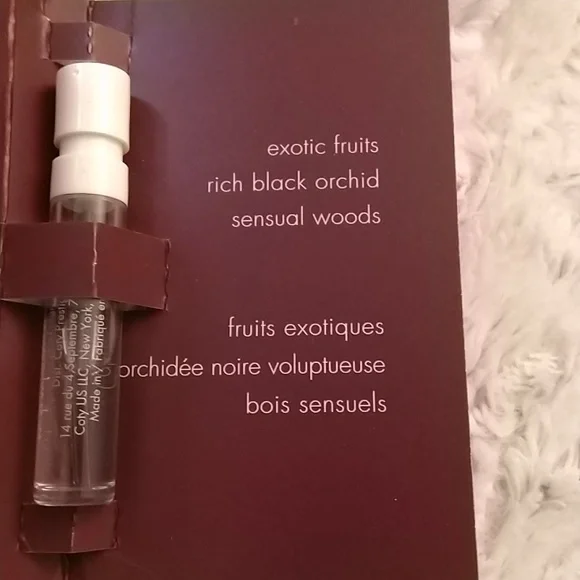 Calvin Klein Sampler - Picture 3 of 4